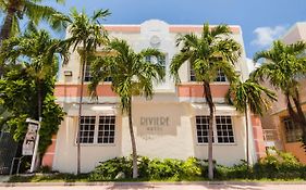 Riviere South Beach Hotel